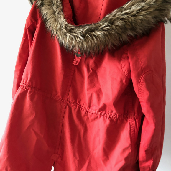 GAP Red Parka with Removable Liner and "Fur" Trim - Picture 5 of 5